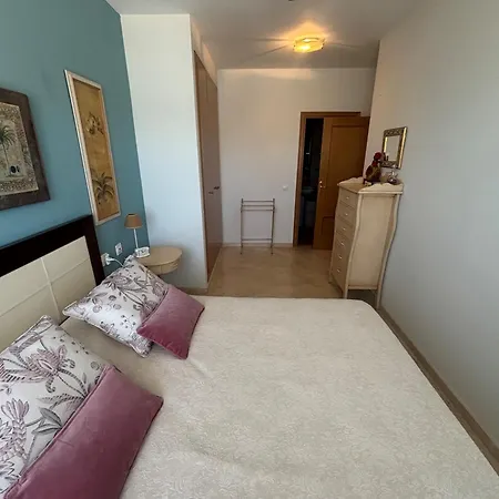 Puerta Marinas-serviden * Dénia